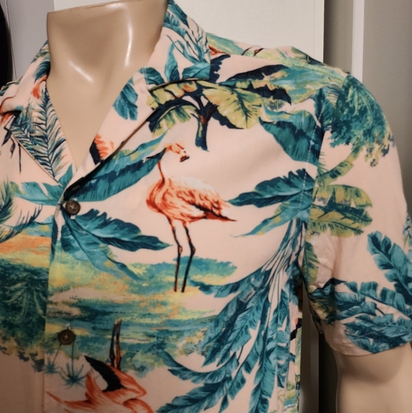 🆕️🦩🌿 Summer Camp Shirt Flamingo Print Pink Old Navy NWT Size S - Picture 7 of 9